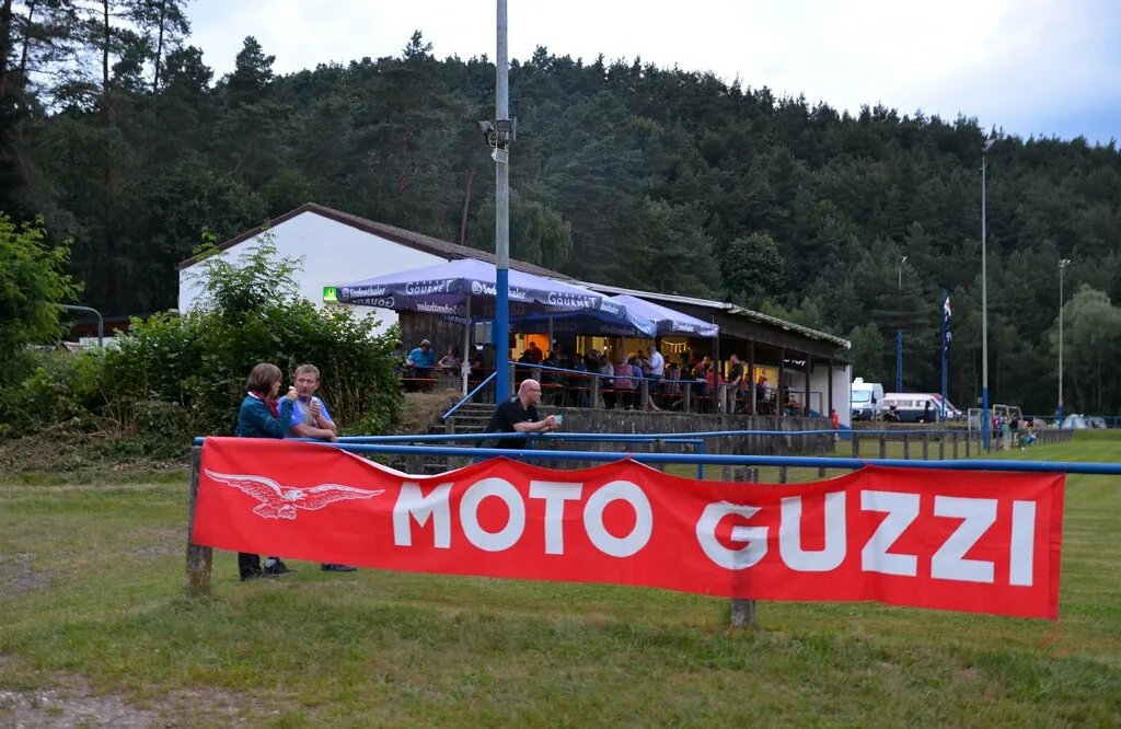 internationales Pfalzer Moto Guzzi Treffen - striscione